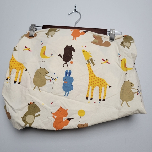 Land Of Nod Other - CRATE‎ KIDS LAND OF NOD animals crib sheet GUC